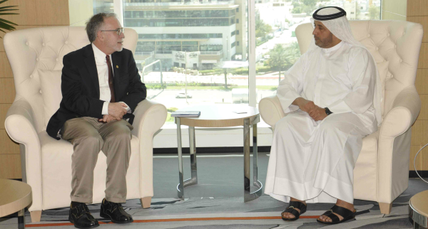 H.E. Ahmad Bin Shafar, CEO of Empower with Timothy Wentz, President-Elect of ASHRAE