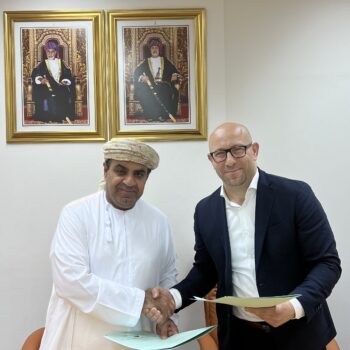 Dr Khalifa Al Jabri and Dr Iyad Al-Attar during the signing ceremony 